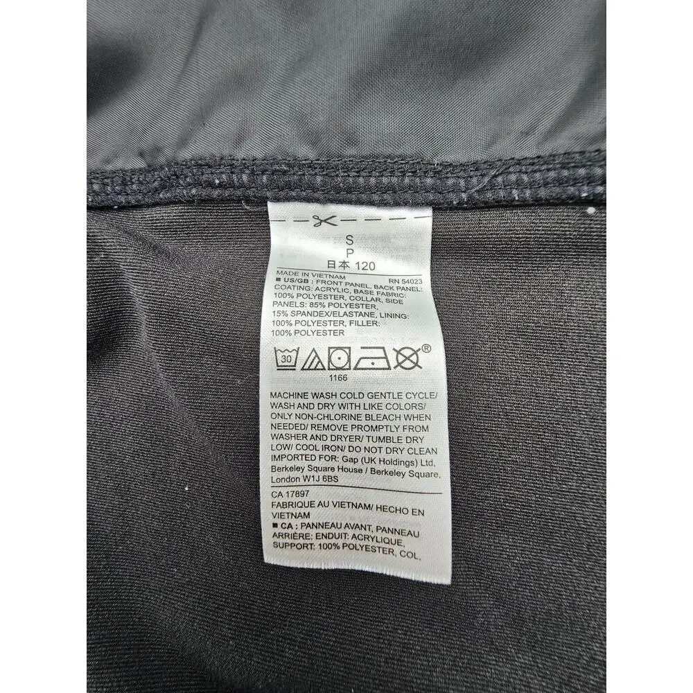 Gap Athletic Girl's 6/7 Black Athletic Wear Puffer Vest
